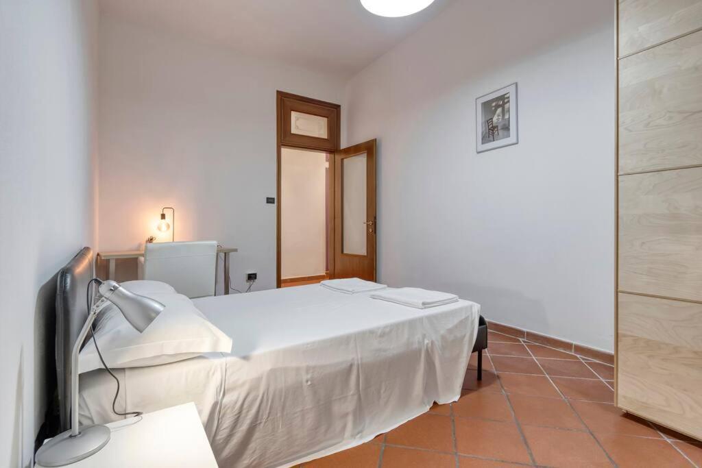 Fine Arts Apartment - Tv 40' Hd Netflix Prime Dazn Bologna Bagian luar foto